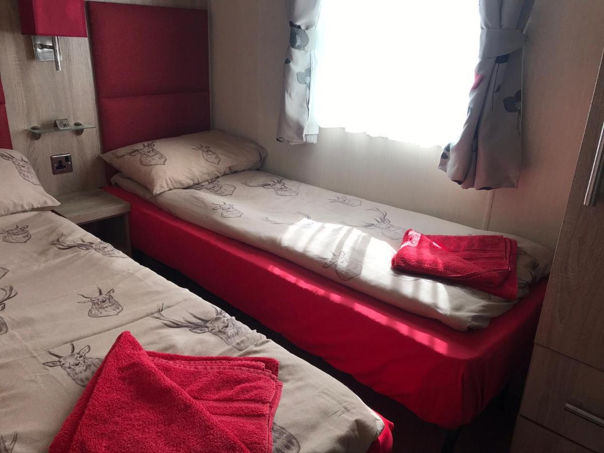 Riverbank Lodge أفيمور المظهر الخارجي الصورة